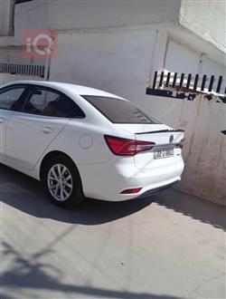ئێم جی 5